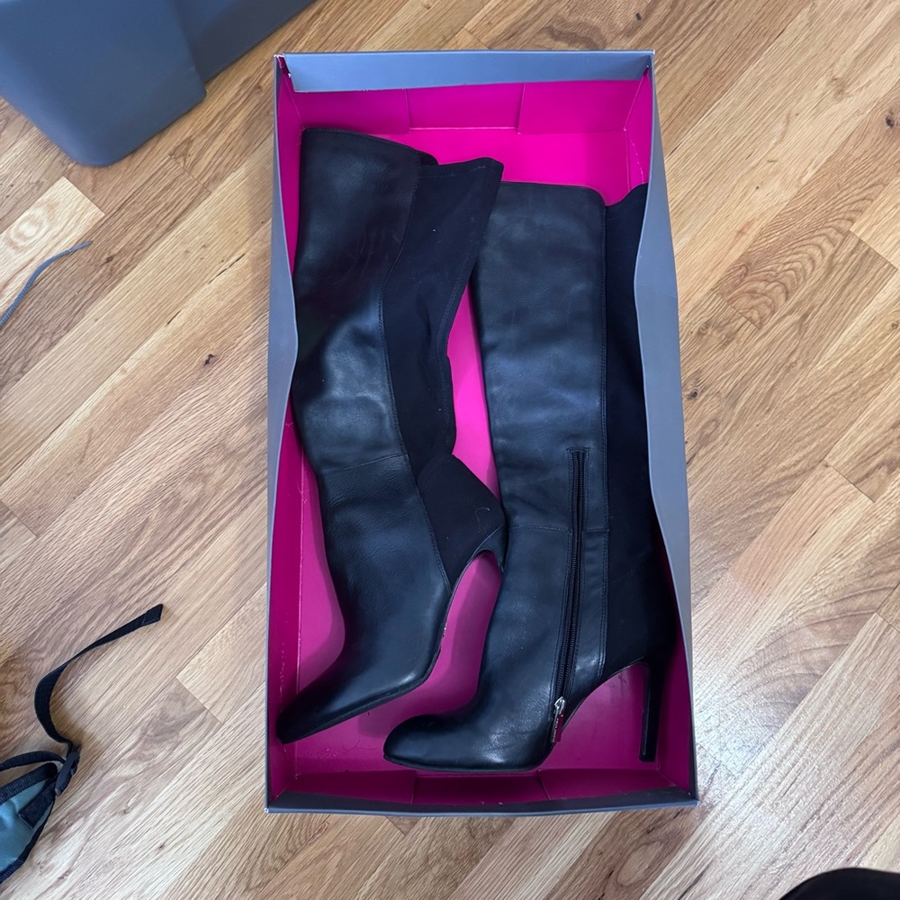 Vince Camuto Black Knee-High Women's Boots